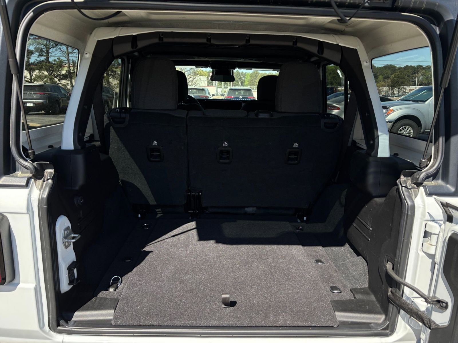 Thumbnail: 2025 Jeep Wrangler - 30