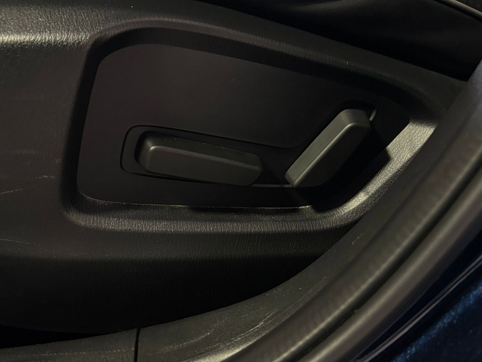 Thumbnail: 2025 Mazda CX-5 - 23