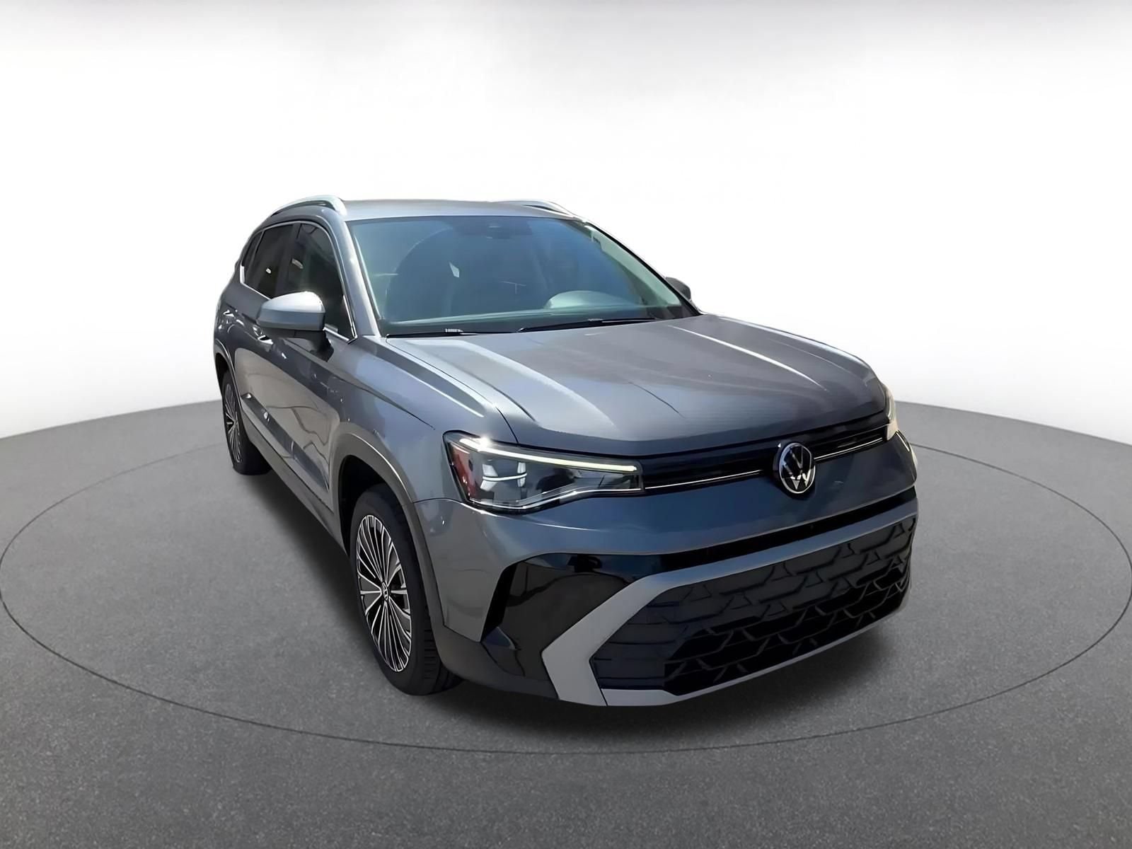 Thumbnail: 2025 Volkswagen Taos - 3