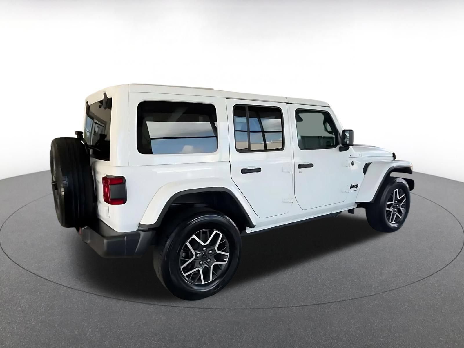 Thumbnail: 2025 Jeep Wrangler - 13