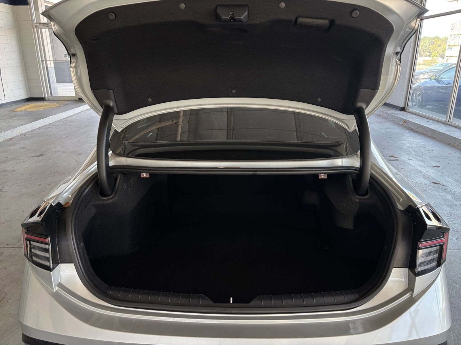 Thumbnail: 2025 Hyundai Sonata - 30