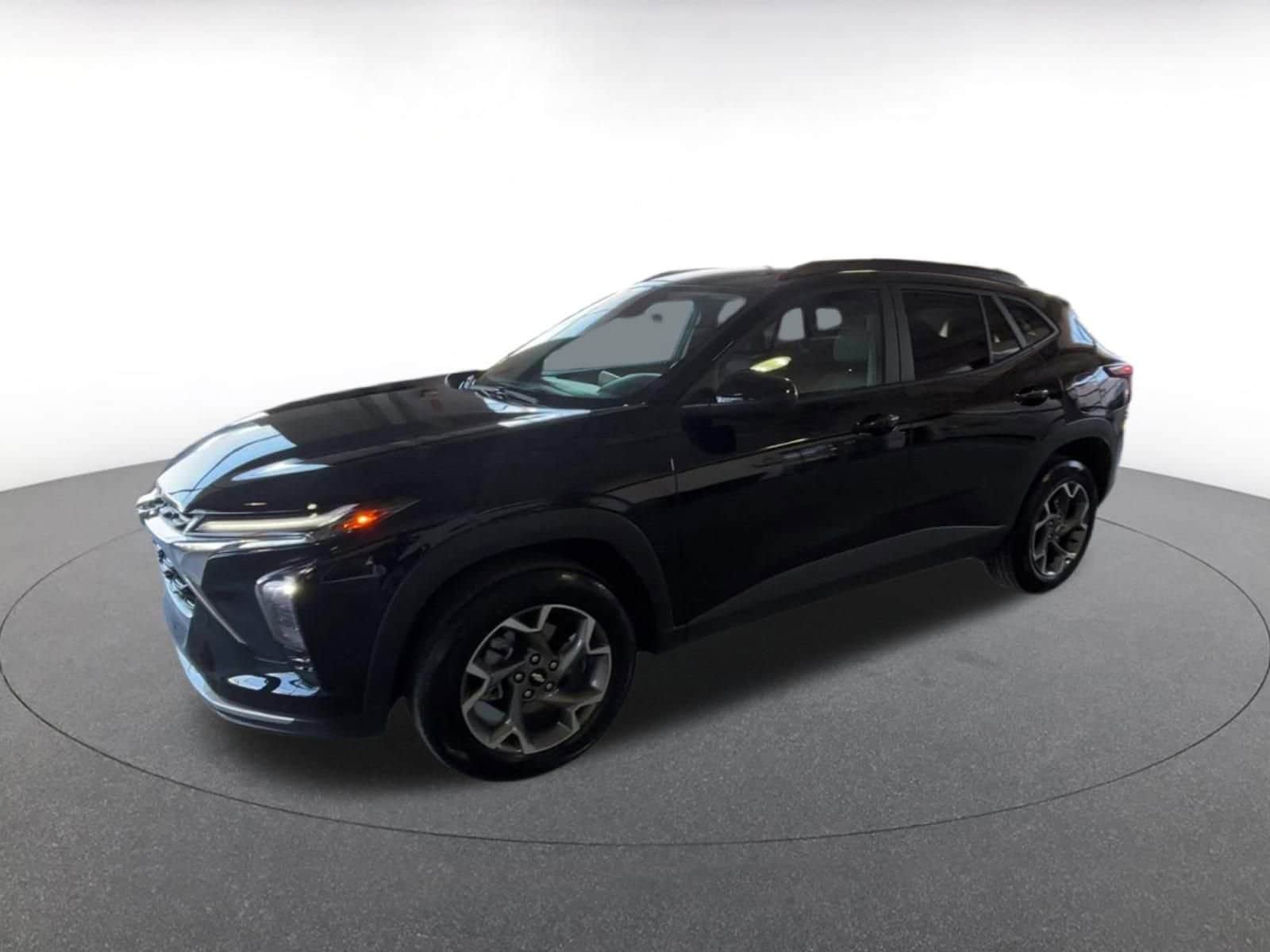 Thumbnail: 2025 Chevrolet Trax - 10