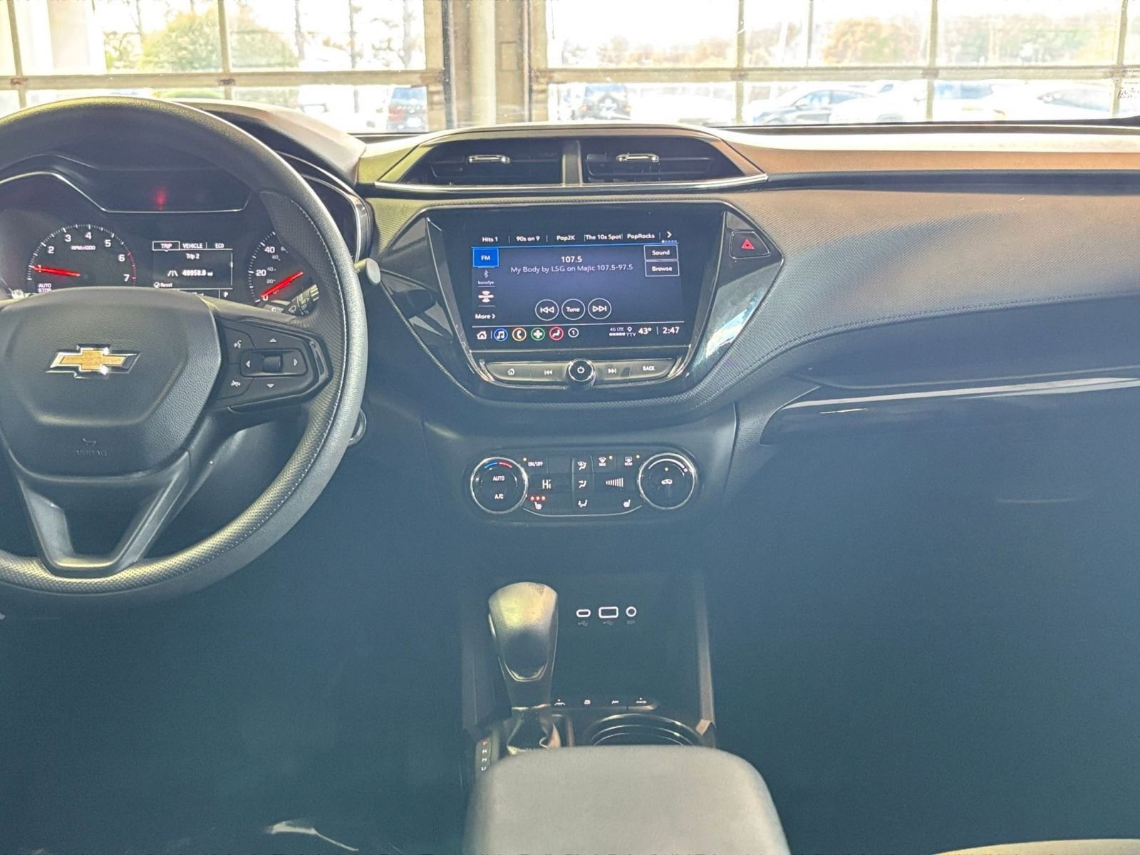 Thumbnail: 2023 Chevrolet TrailBlazer - 18