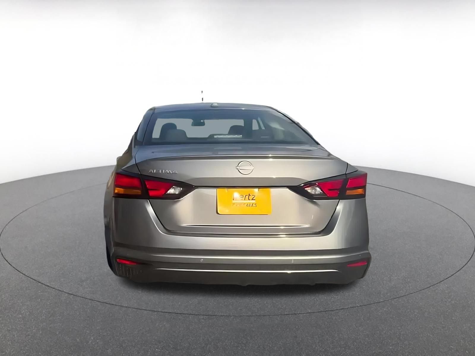 Thumbnail: 2025 Nissan Altima - 10