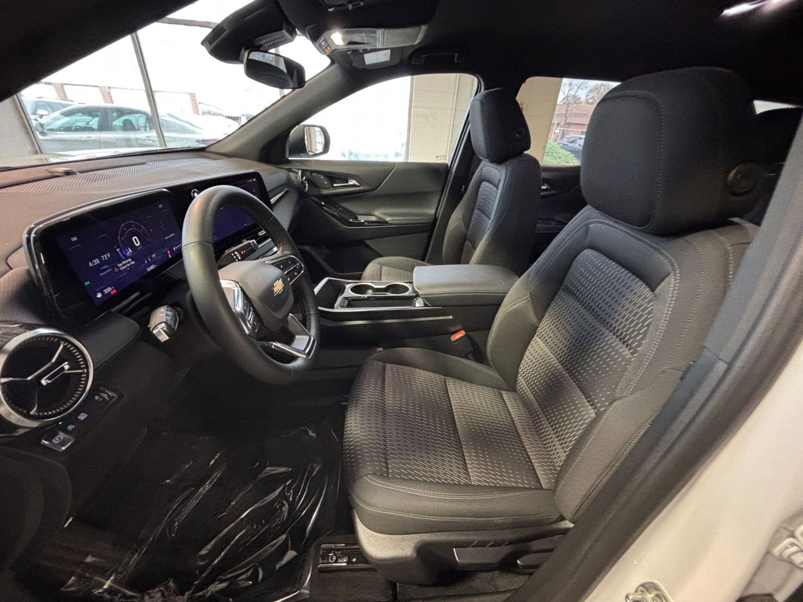 Thumbnail: 2025 Chevrolet Equinox - 26