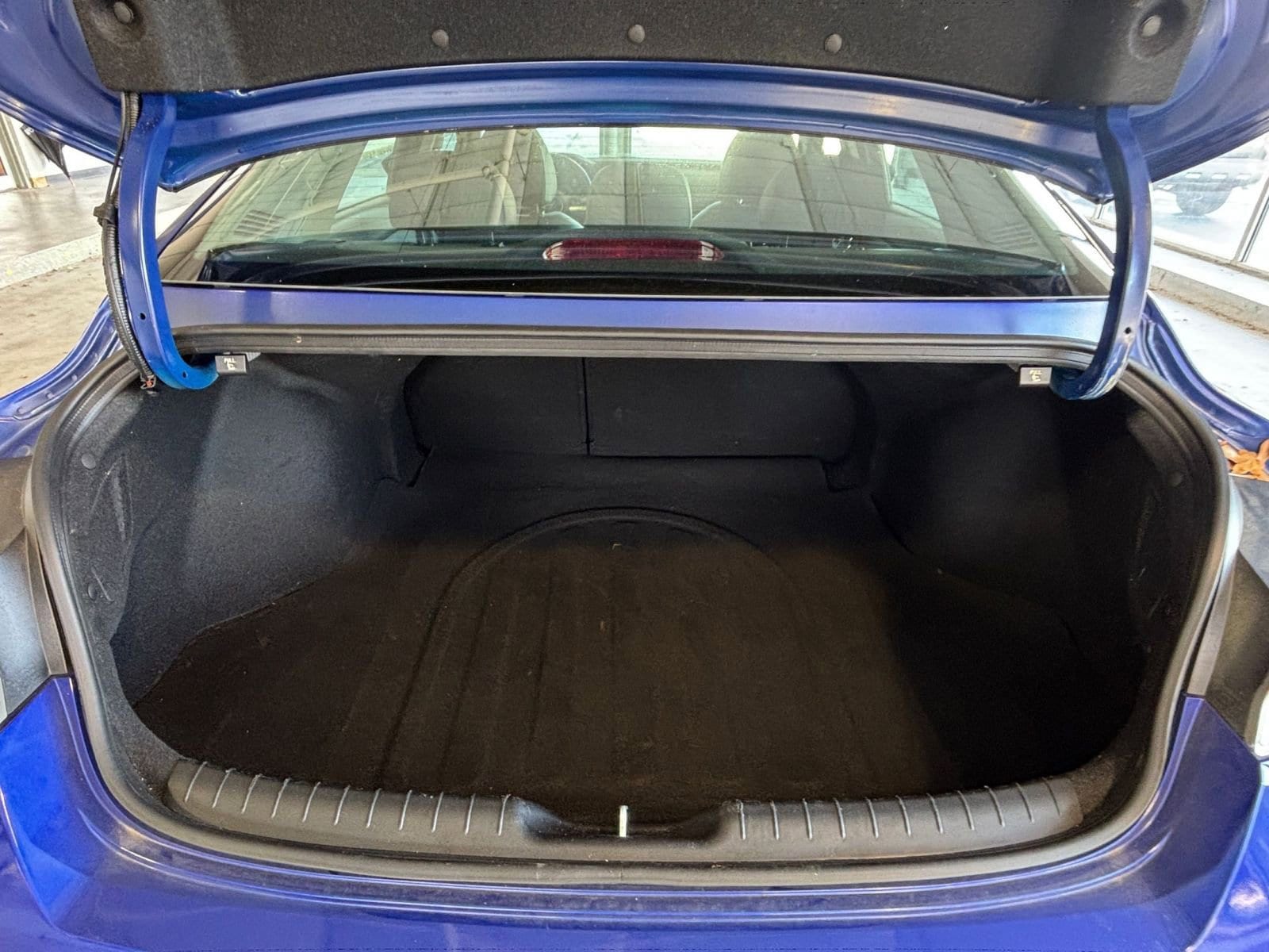 Thumbnail: 2025 Hyundai Elantra - 33