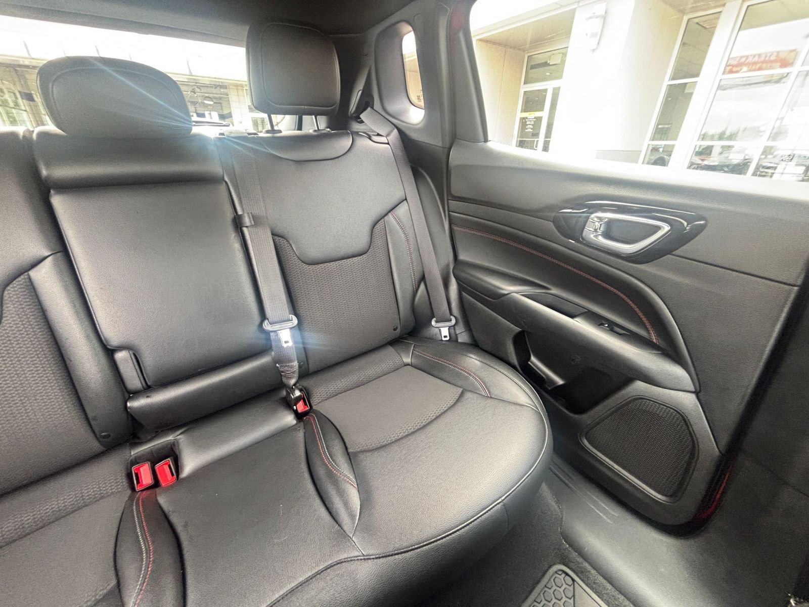 2025 Jeep Compass Trailhawk - Photo 30