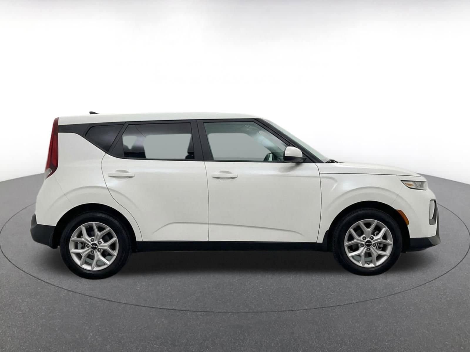 Thumbnail: 2025 Kia Soul - 11