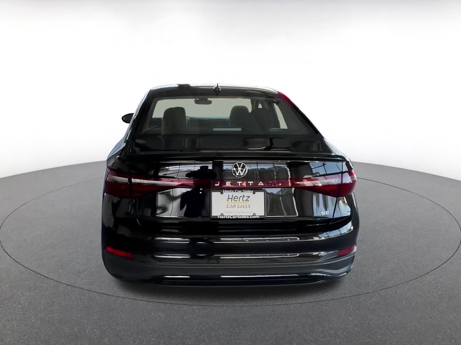 Thumbnail: 2025 Volkswagen Jetta - 11