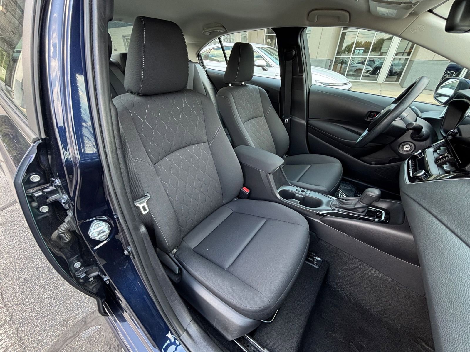 Thumbnail: 2025 Toyota Corolla - 35