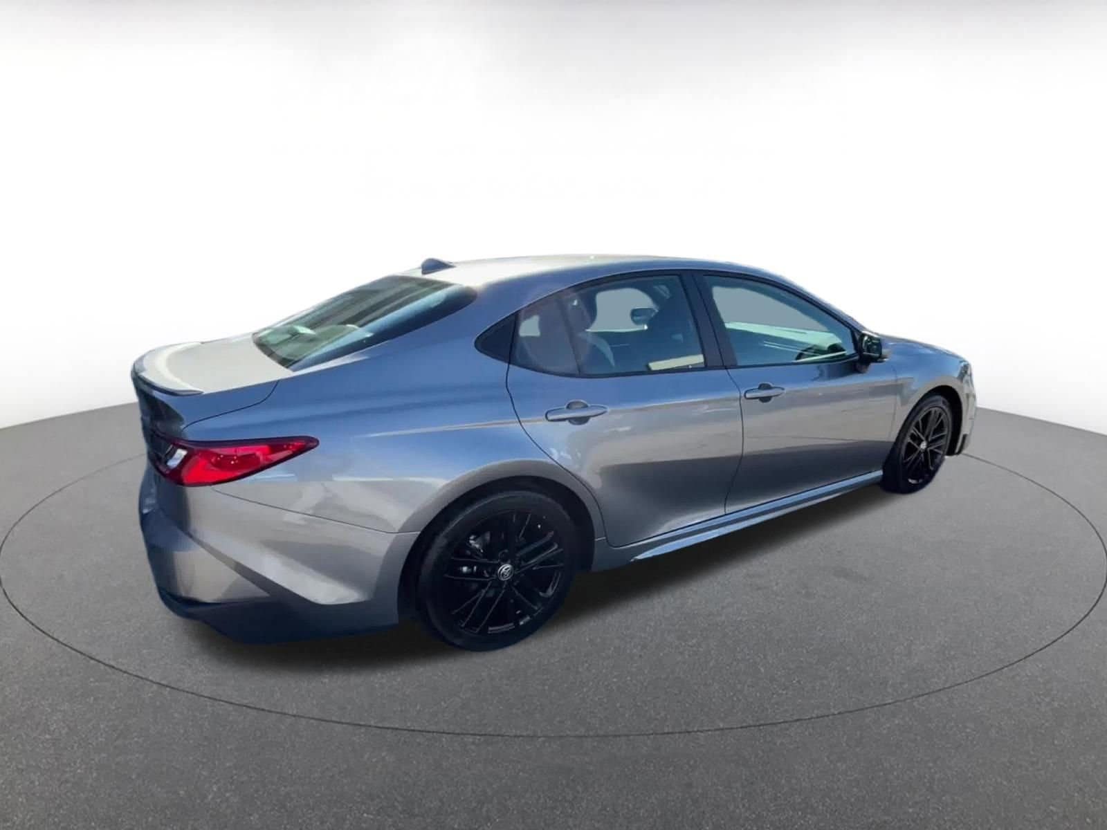 Thumbnail: 2025 Toyota Camry - 13