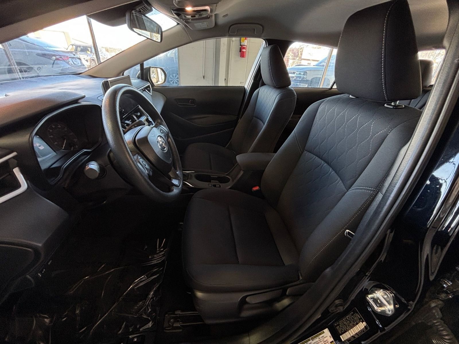 Thumbnail: 2025 Toyota Corolla - 26