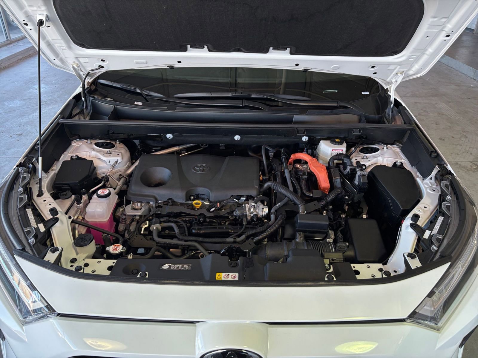 Thumbnail: 2025 Toyota RAV4 - 31