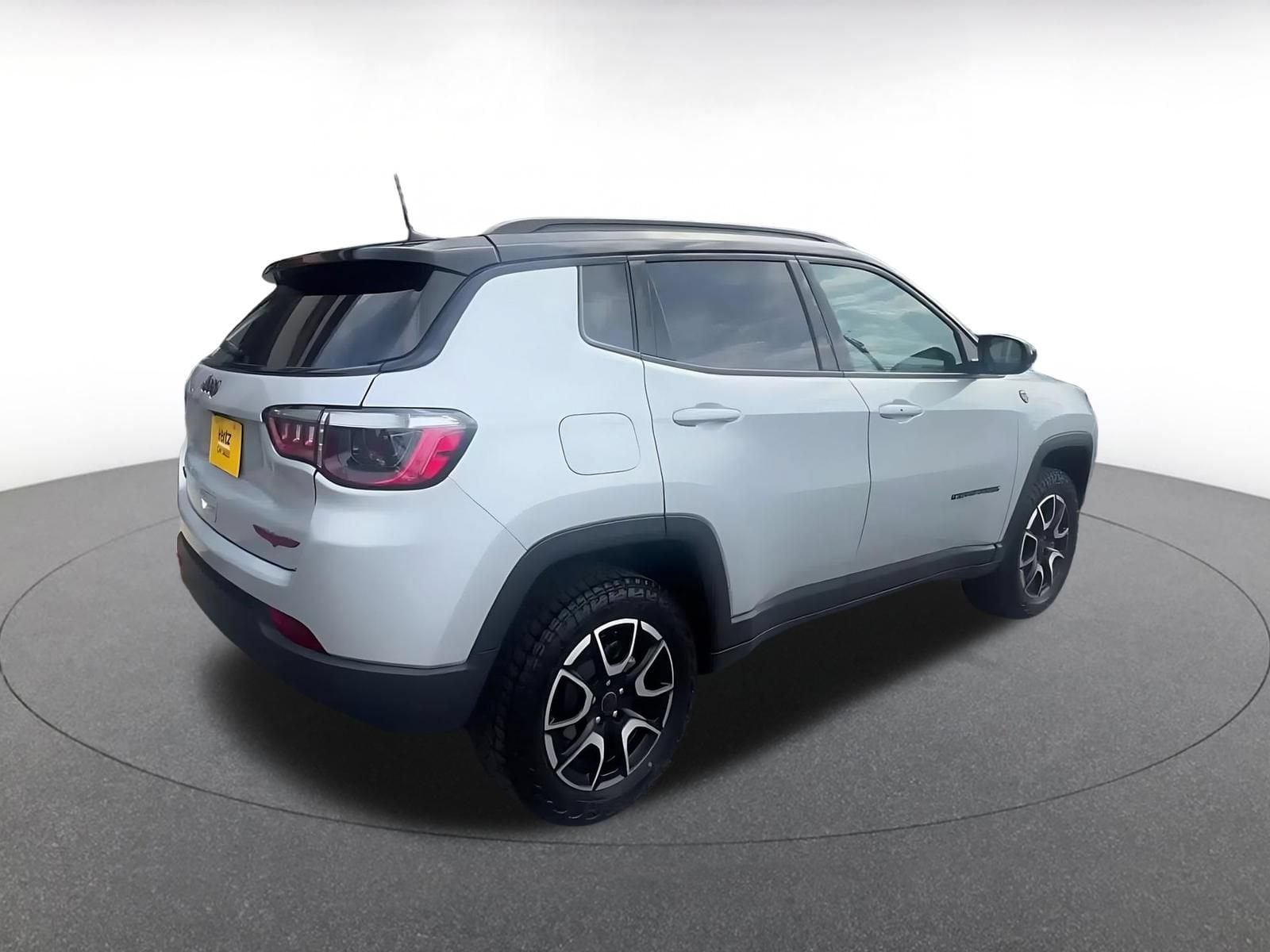 Thumbnail: 2025 Jeep Compass - 20