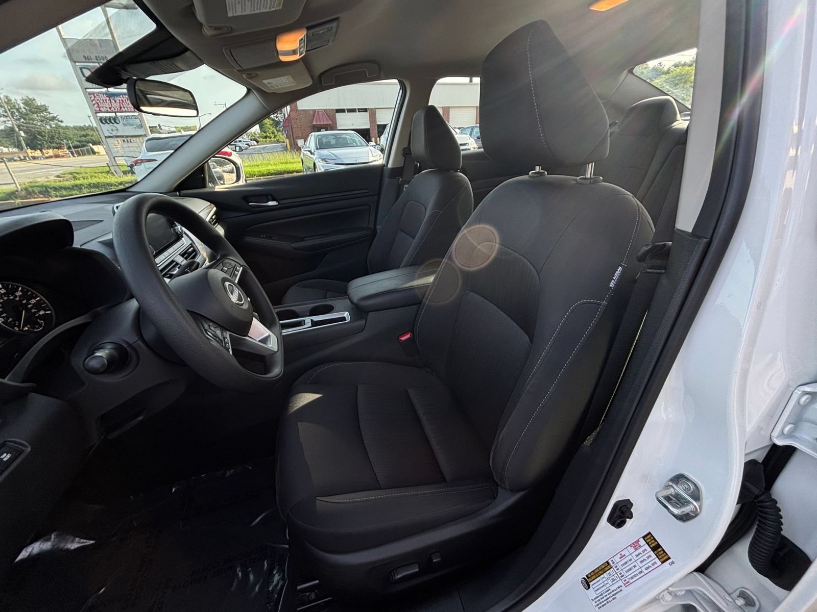 Thumbnail: 2025 Nissan Altima - 28