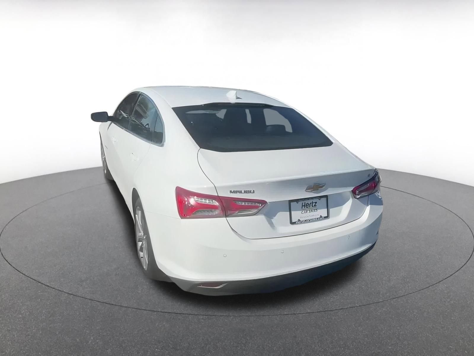 Thumbnail: 2024 Chevrolet Malibu - 10