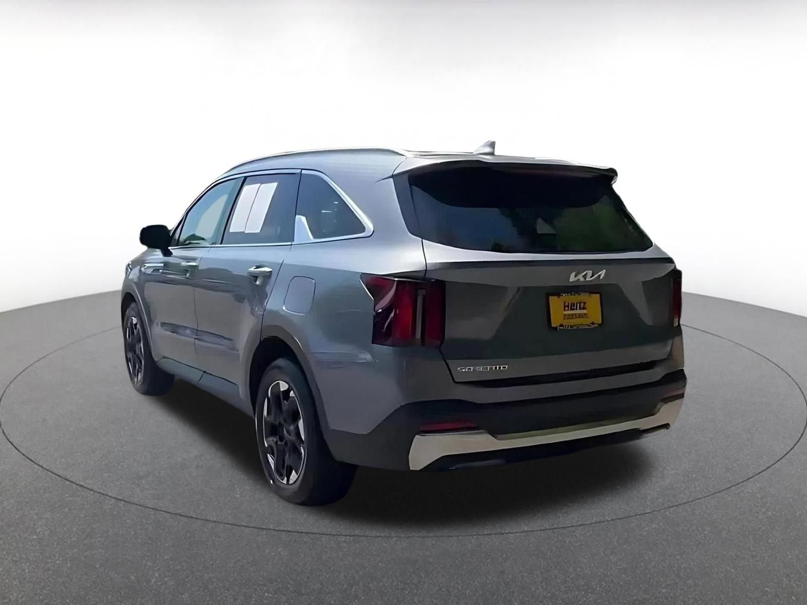 Thumbnail: 2024 Kia Sorento - 12