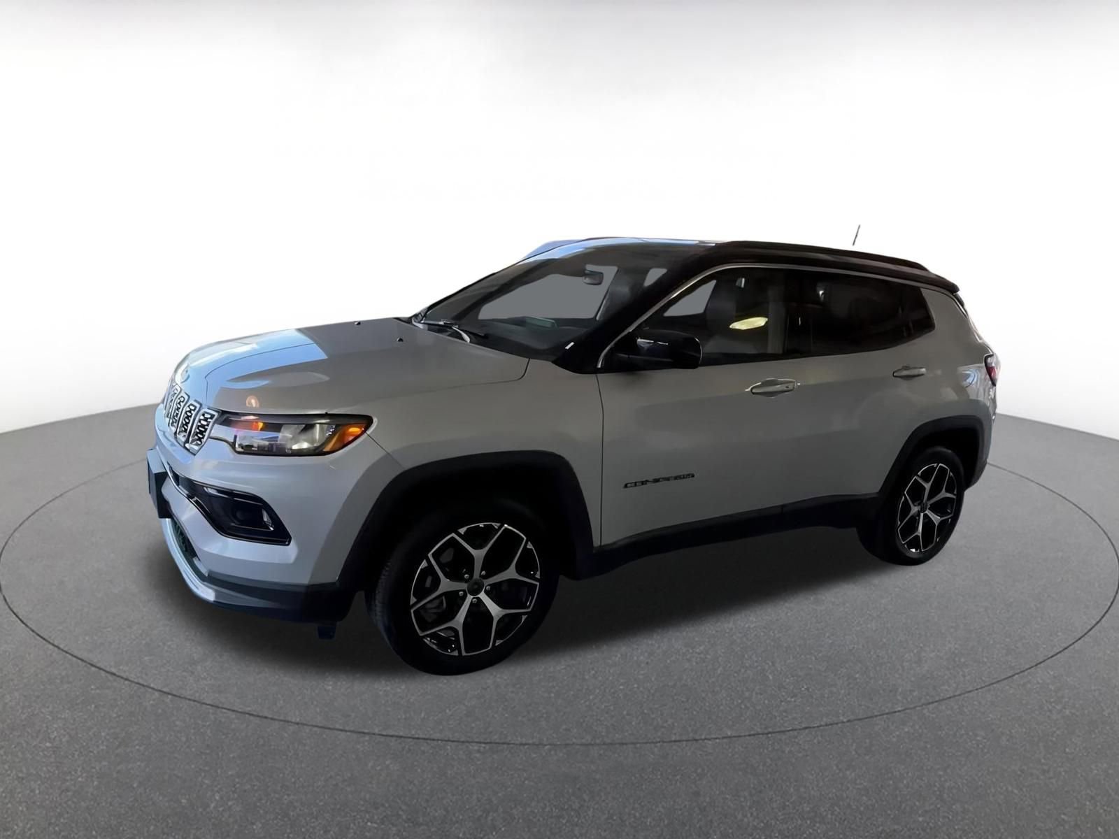 Thumbnail: 2025 Jeep Compass - 7