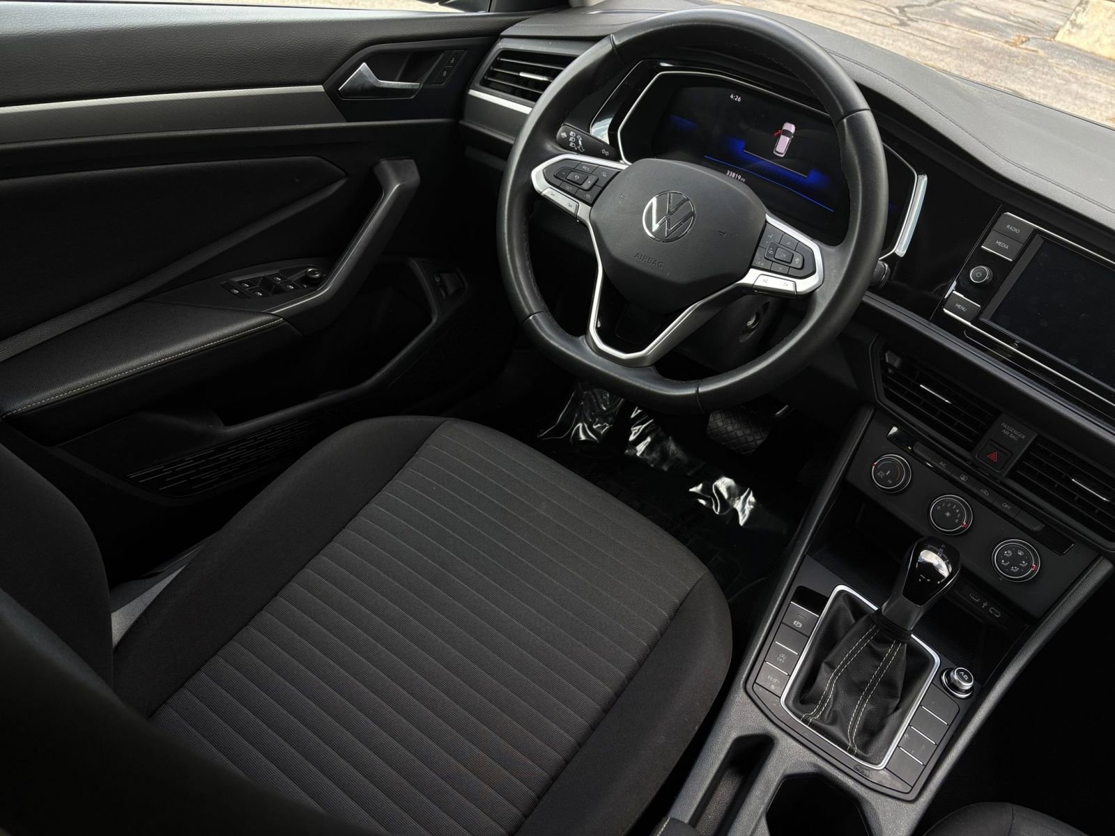 2024 Volkswagen Jetta S 32