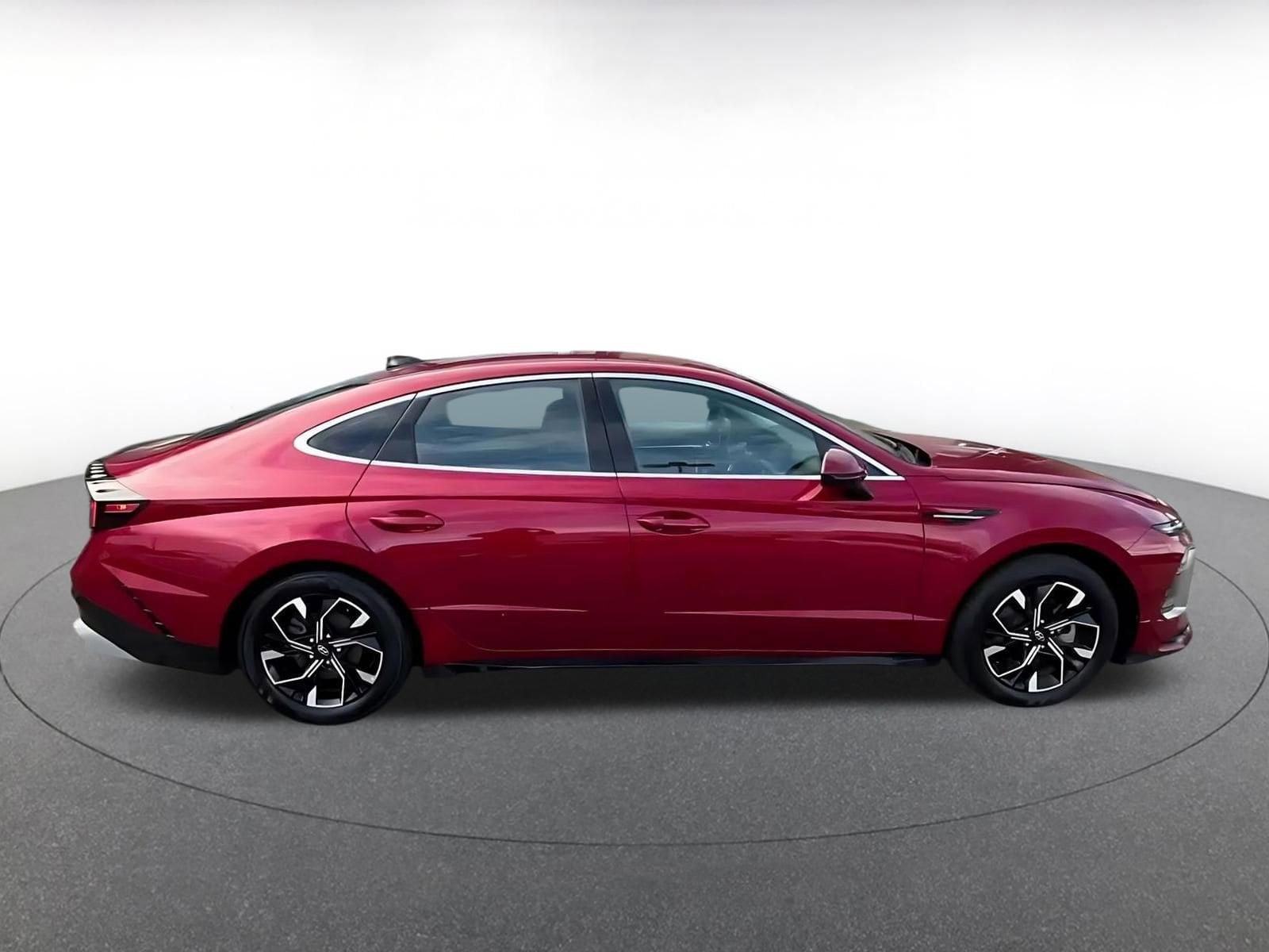 Thumbnail: 2025 Hyundai Sonata - 16