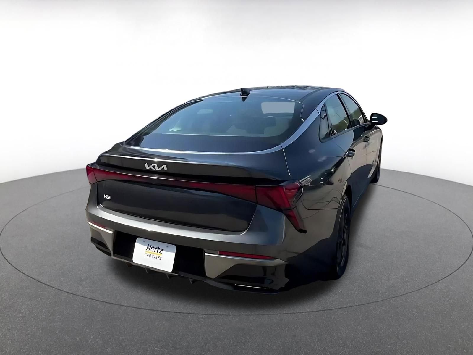 Thumbnail: 2025 Kia K5 - 15