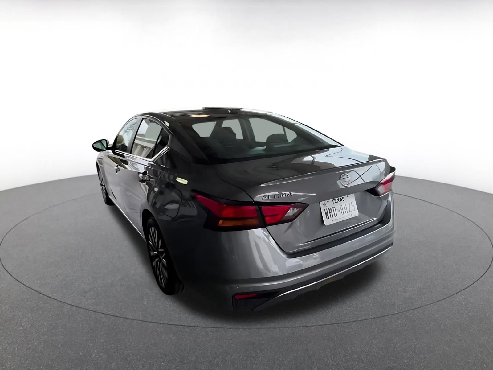 Thumbnail: 2025 Nissan Altima - 11