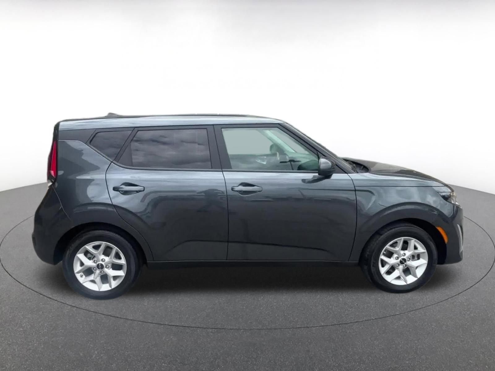 Thumbnail: 2025 Kia Soul - 16