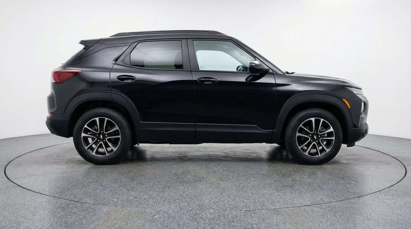 Thumbnail: 2025 Chevrolet TrailBlazer - 9
