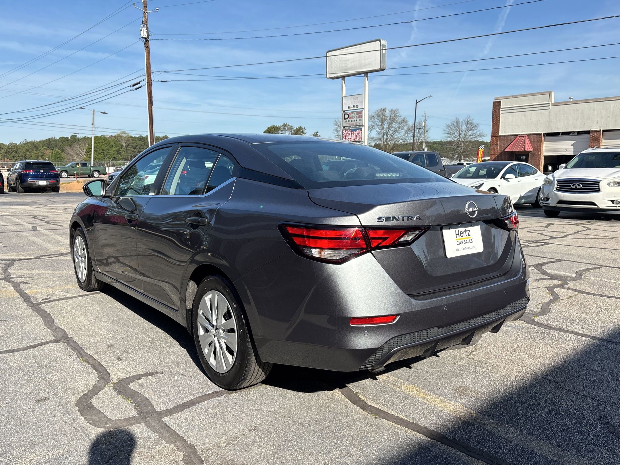 Thumbnail: 2025 Nissan Sentra - 10