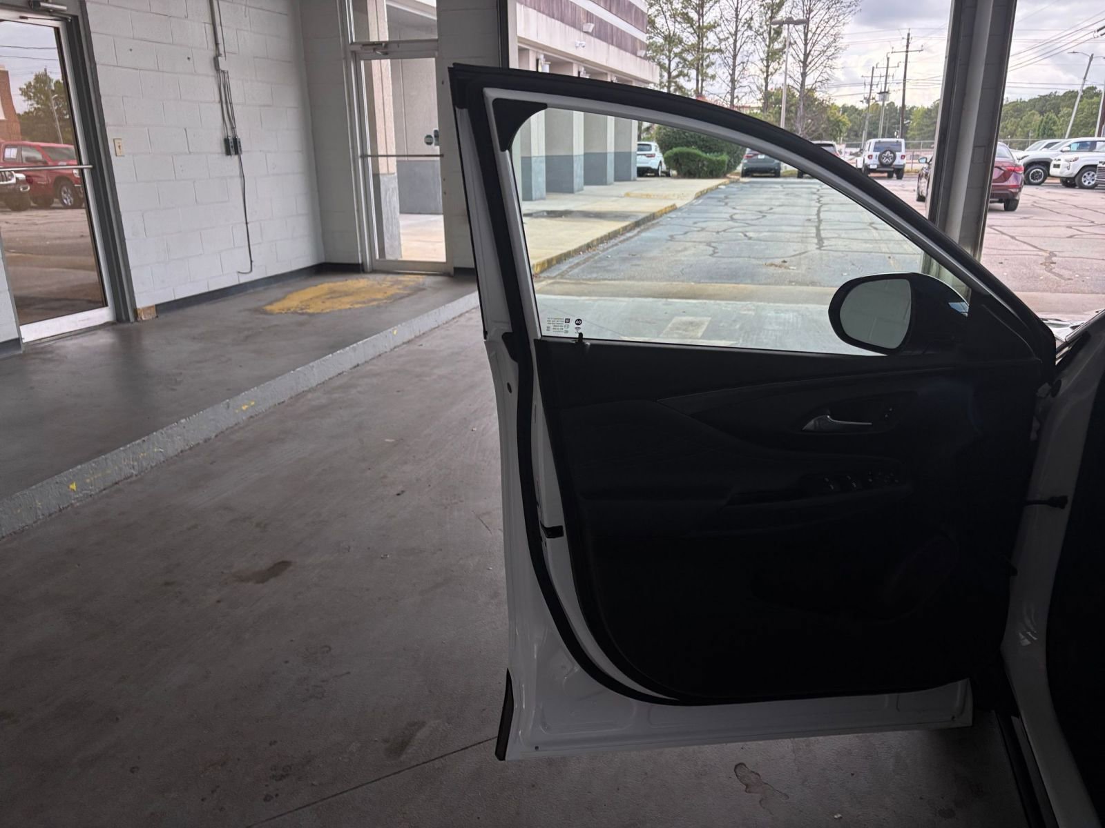 Thumbnail: 2025 Buick Envista - 20