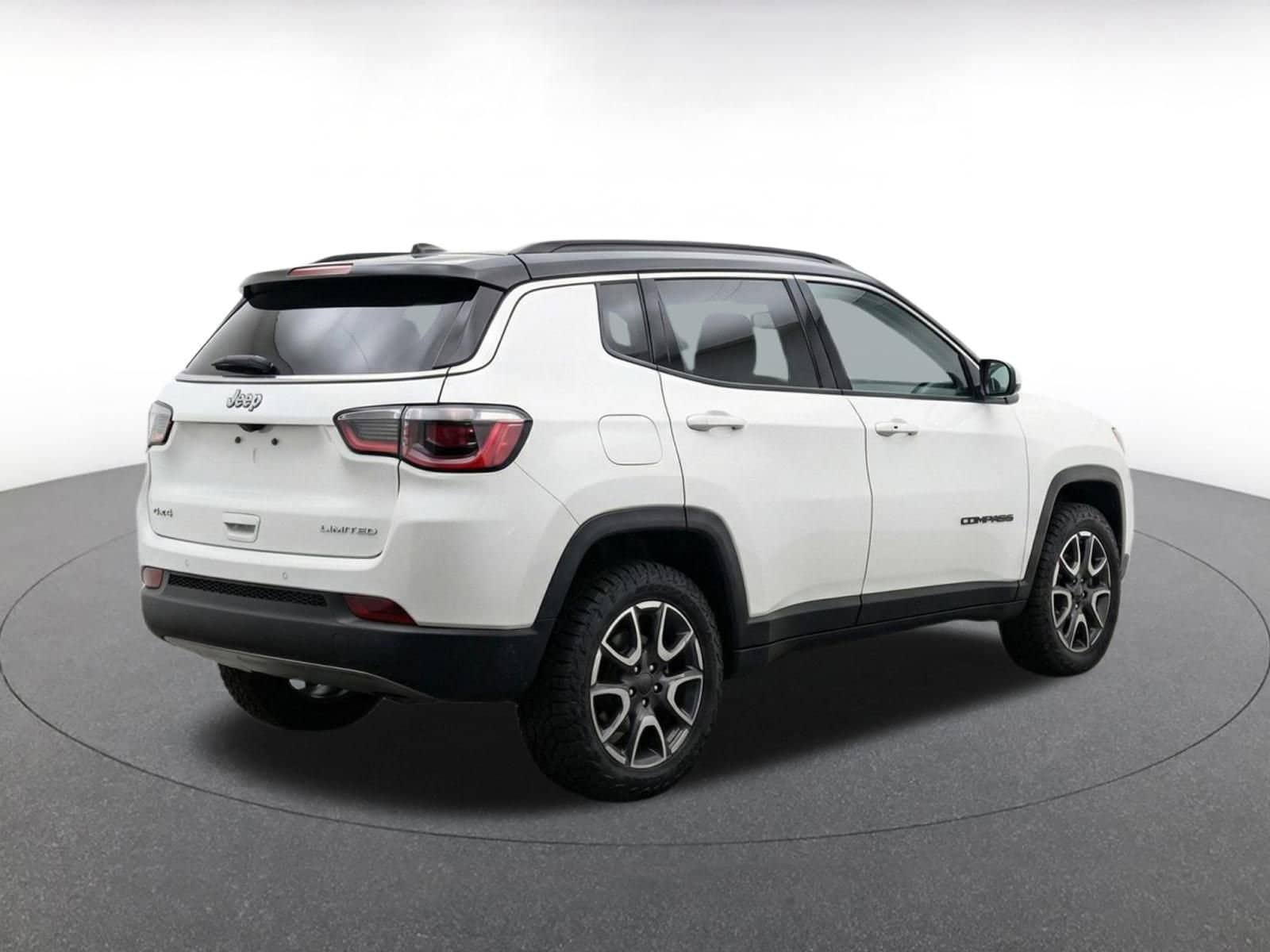 Thumbnail: 2025 Jeep Compass - 8