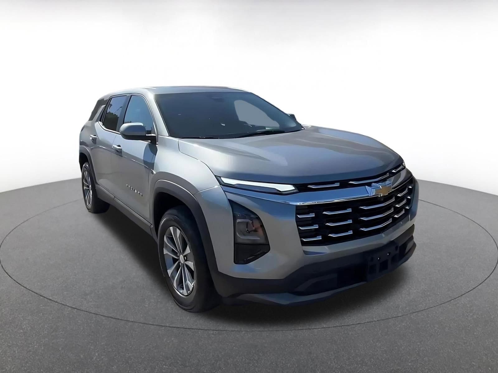 Thumbnail: 2025 Chevrolet Equinox - 3