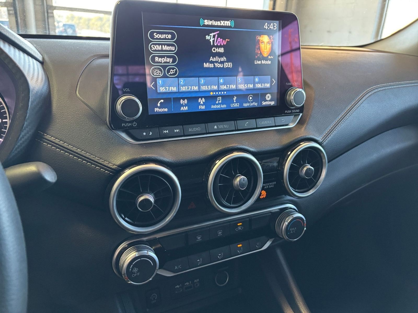 Thumbnail: 2025 Nissan Sentra - 20