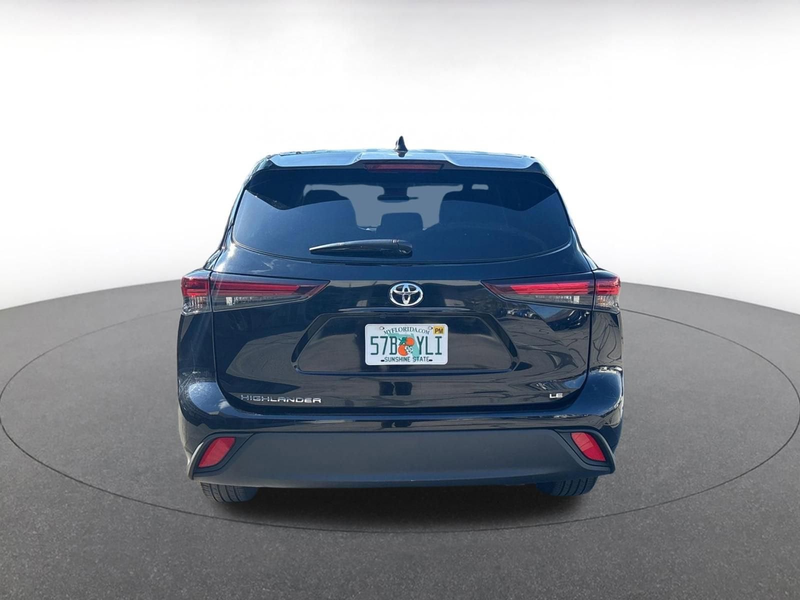 Thumbnail: 2025 Toyota Highlander - 17