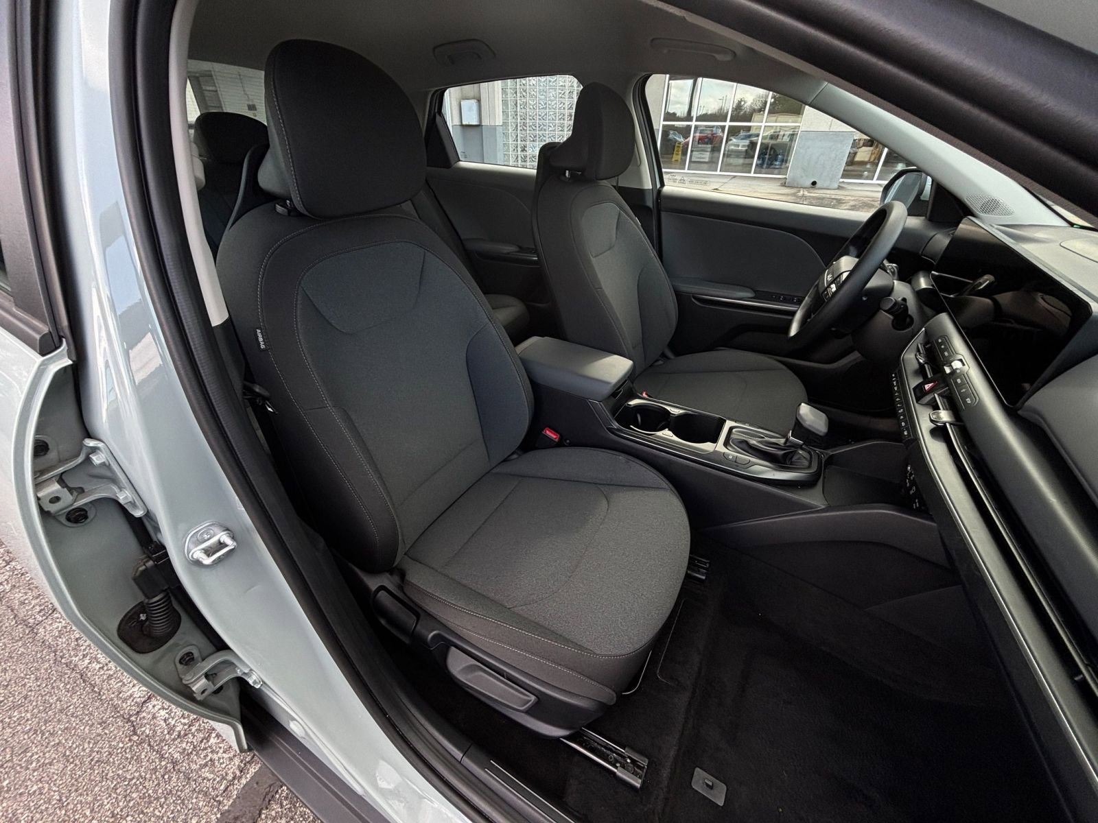 Thumbnail: 2025 Kia K4 - 35