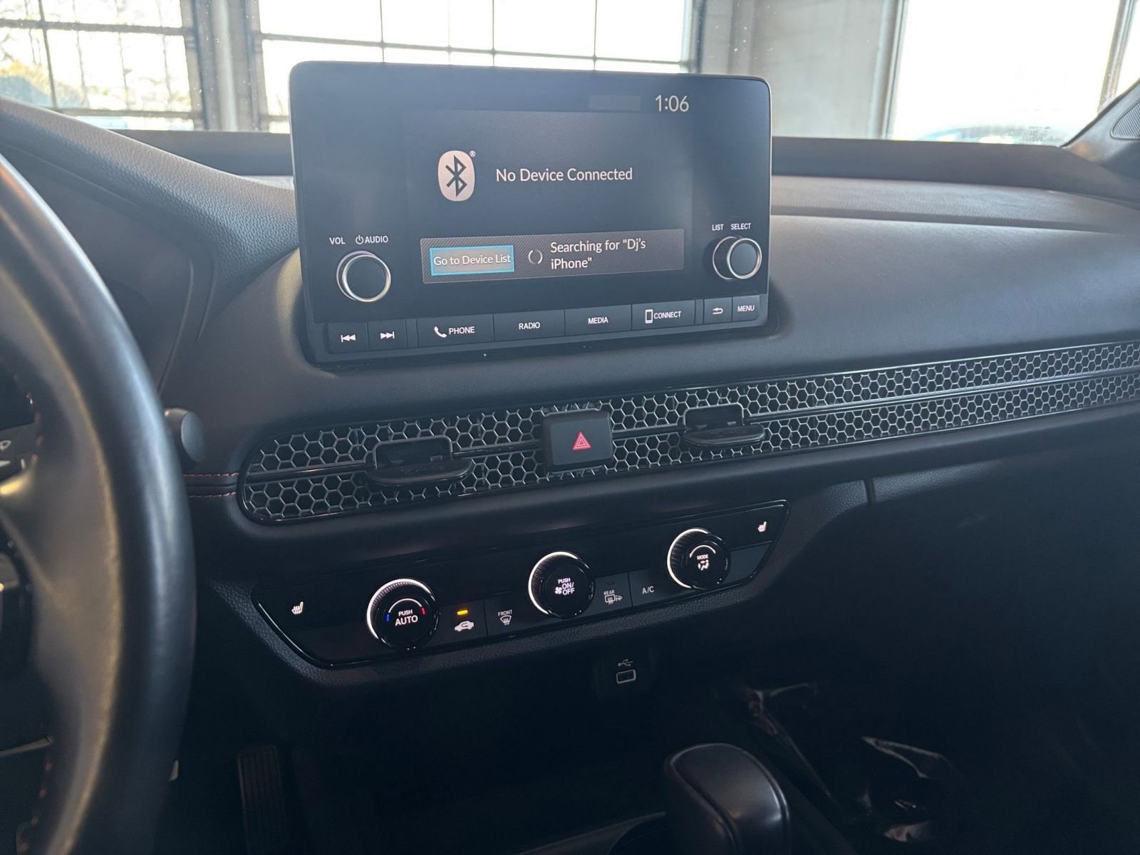 Thumbnail: 2025 Honda HR-V - 26