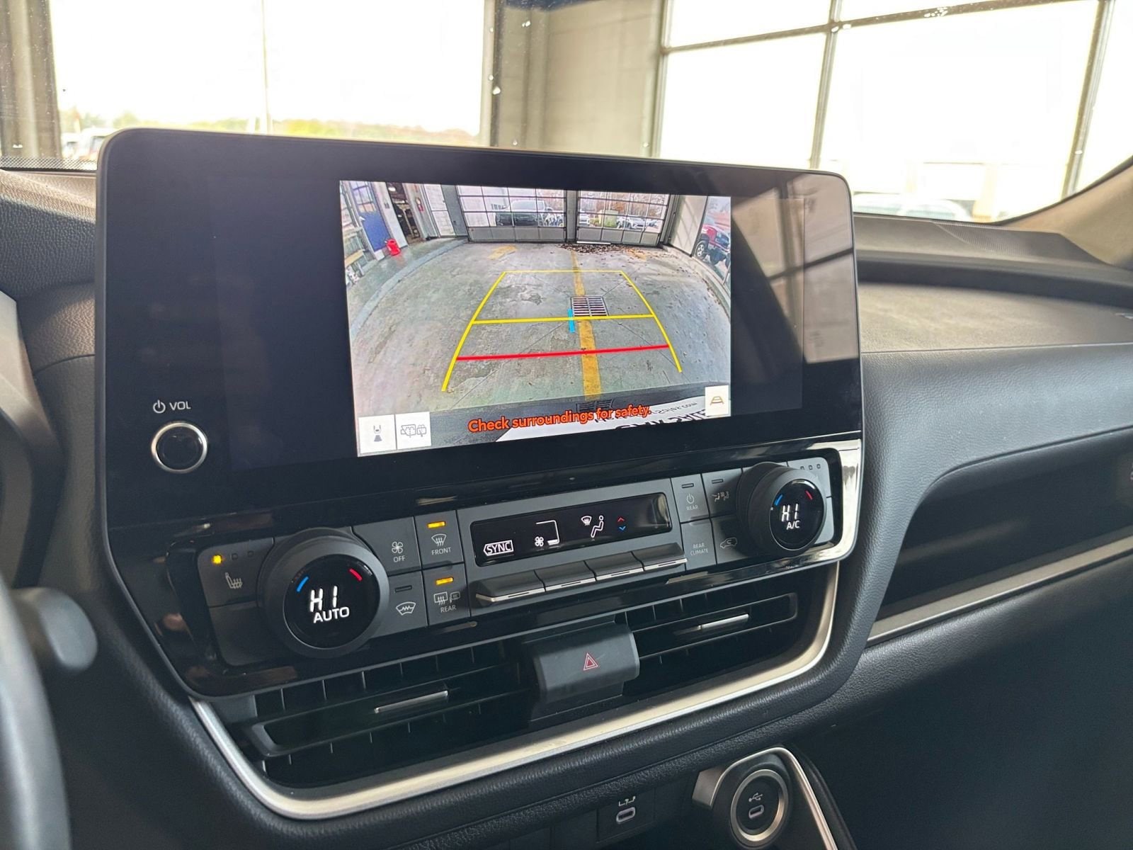 Thumbnail: 2025 Toyota Grand Highlander - 22