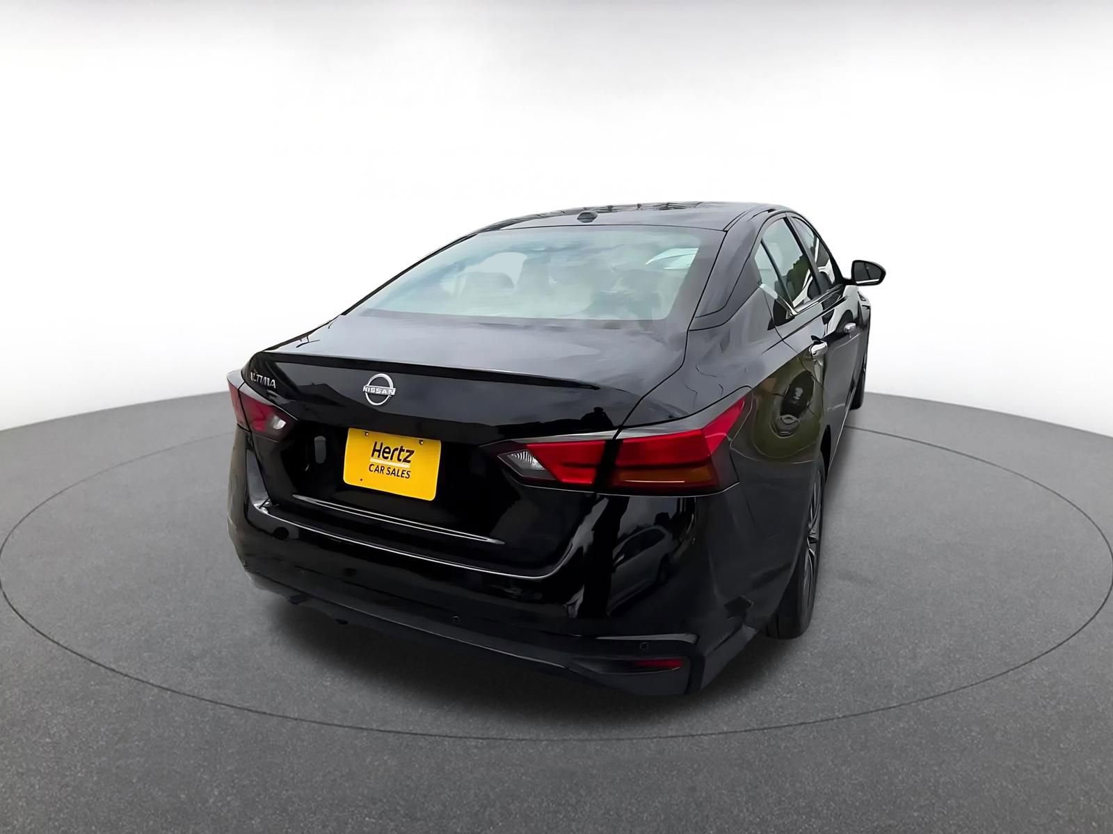 Thumbnail: 2025 Nissan Altima - 13