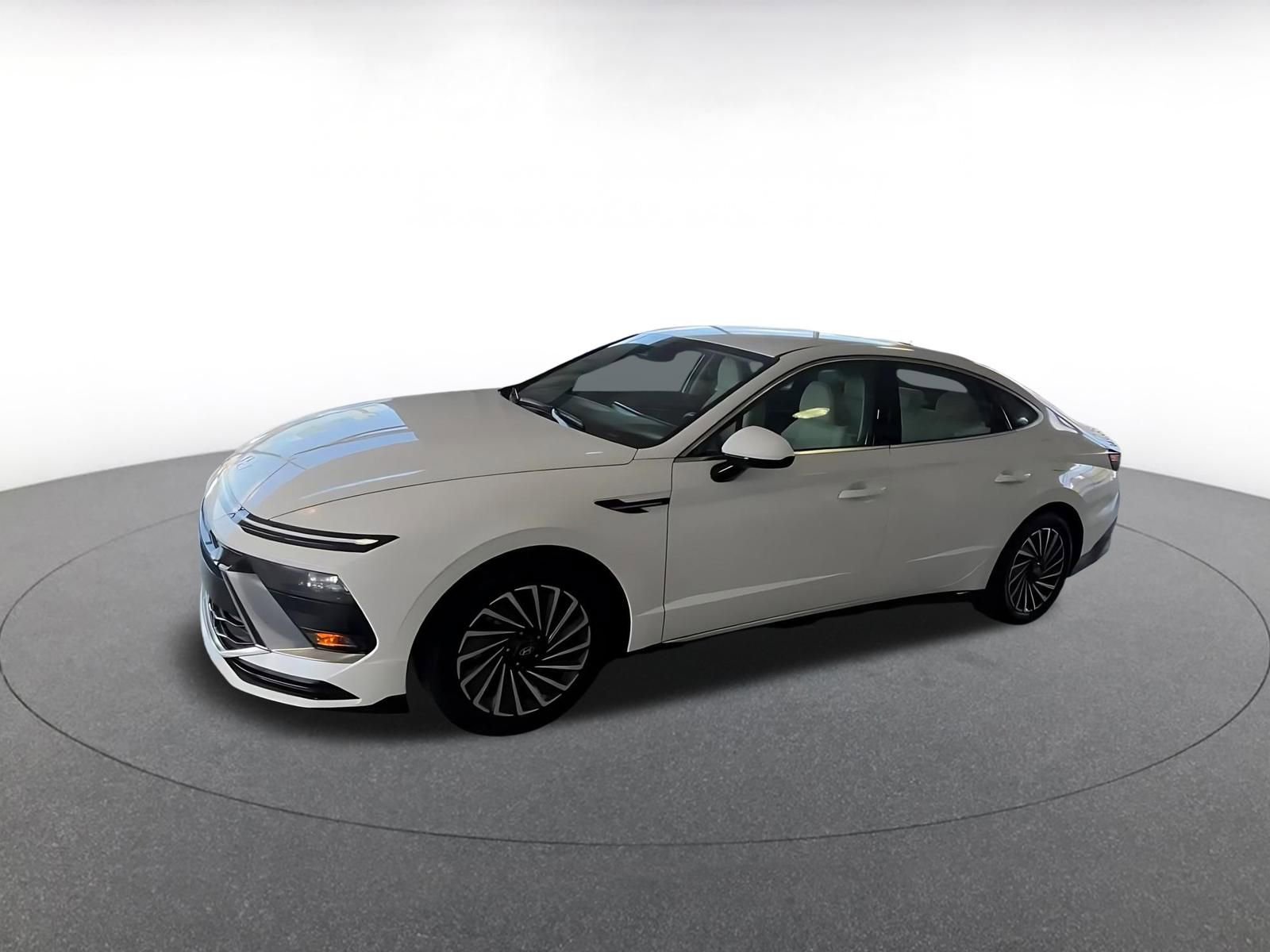 Thumbnail: 2025 Hyundai Sonata - 7