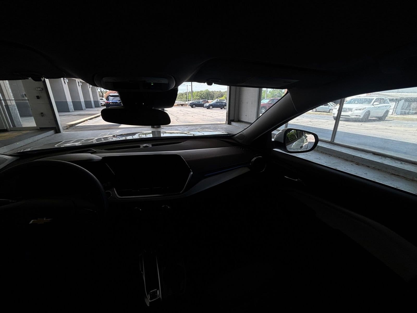 Thumbnail: 2025 Chevrolet Trax - 35