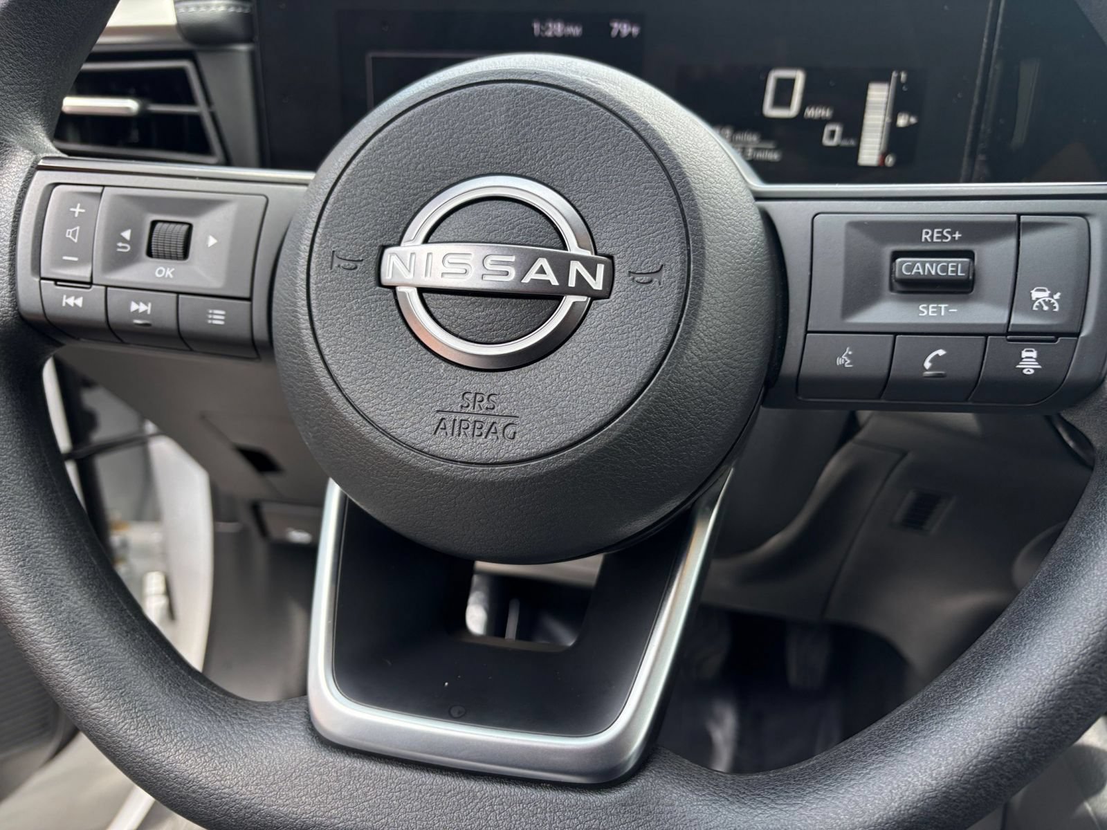 Thumbnail: 2026 Nissan Kicks - 27