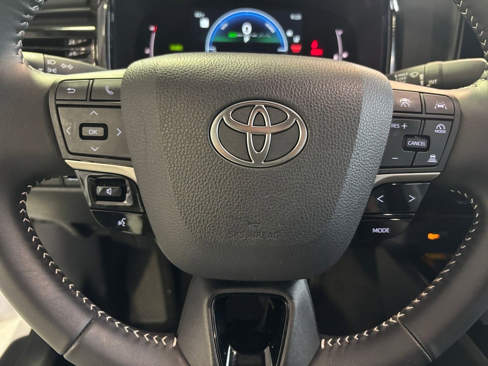 Thumbnail: 2025 Toyota Camry - 35