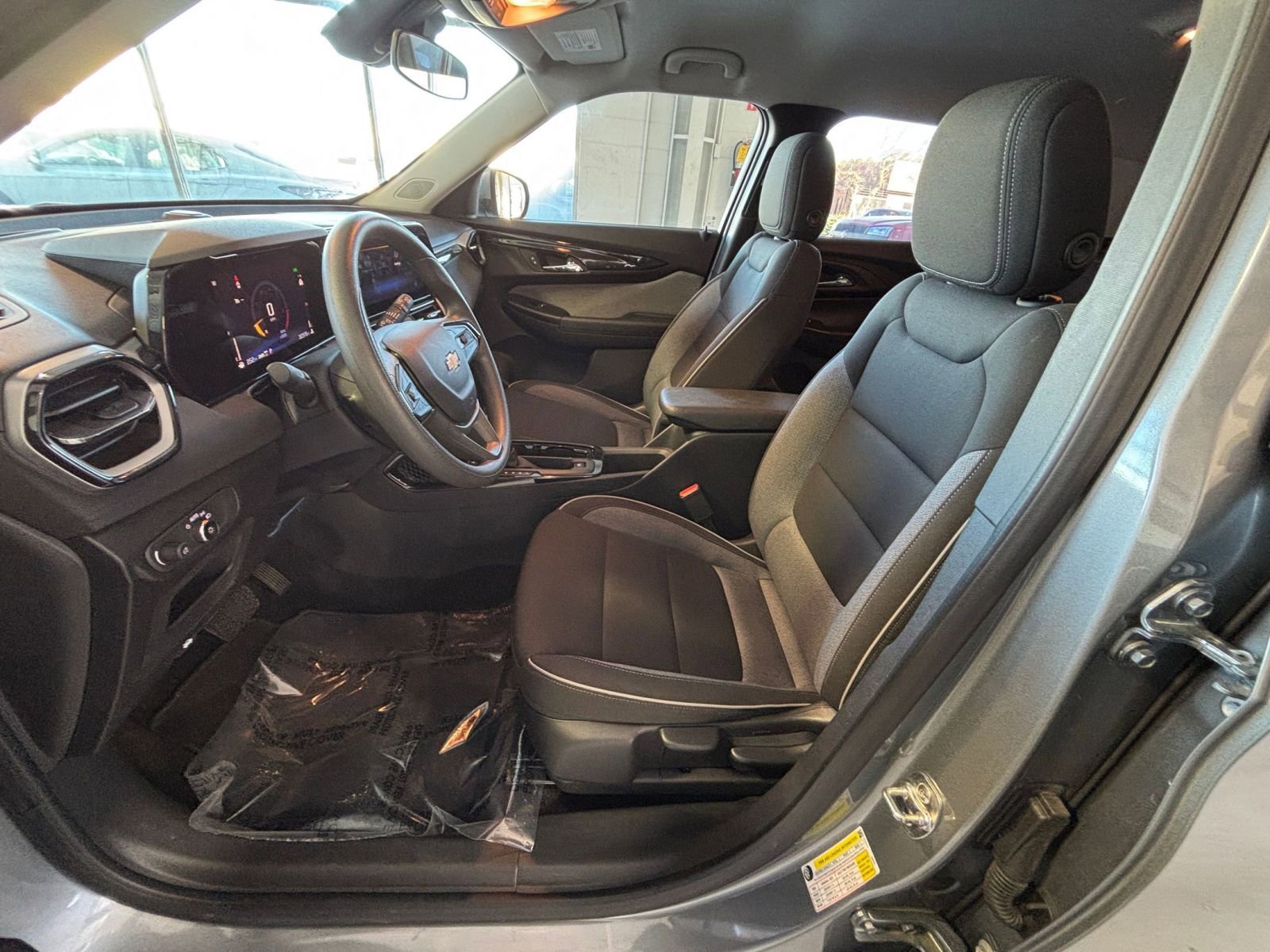 Thumbnail: 2025 Chevrolet TrailBlazer - 25