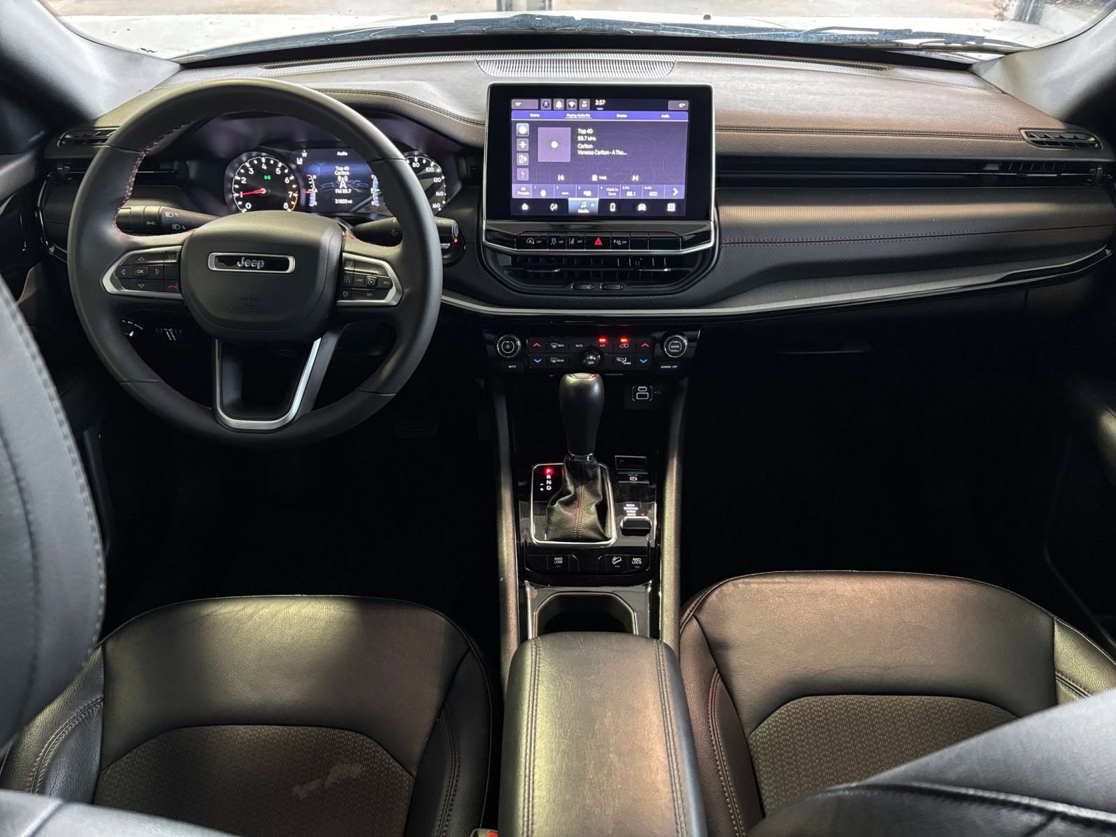 Thumbnail: 2025 Jeep Compass - 32