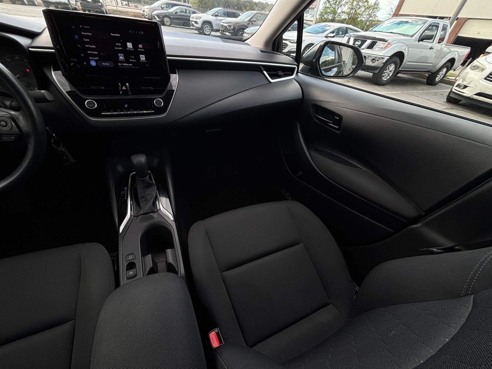 Thumbnail: 2025 Toyota Corolla - 34