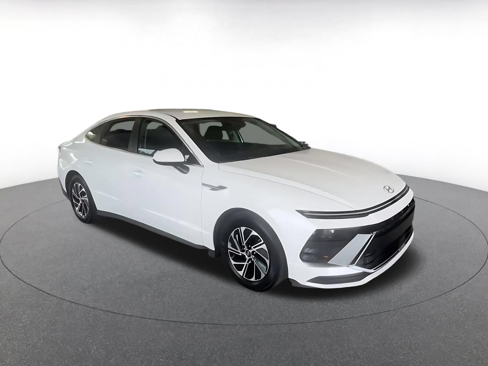 Thumbnail: 2026 Hyundai Sonata - 2