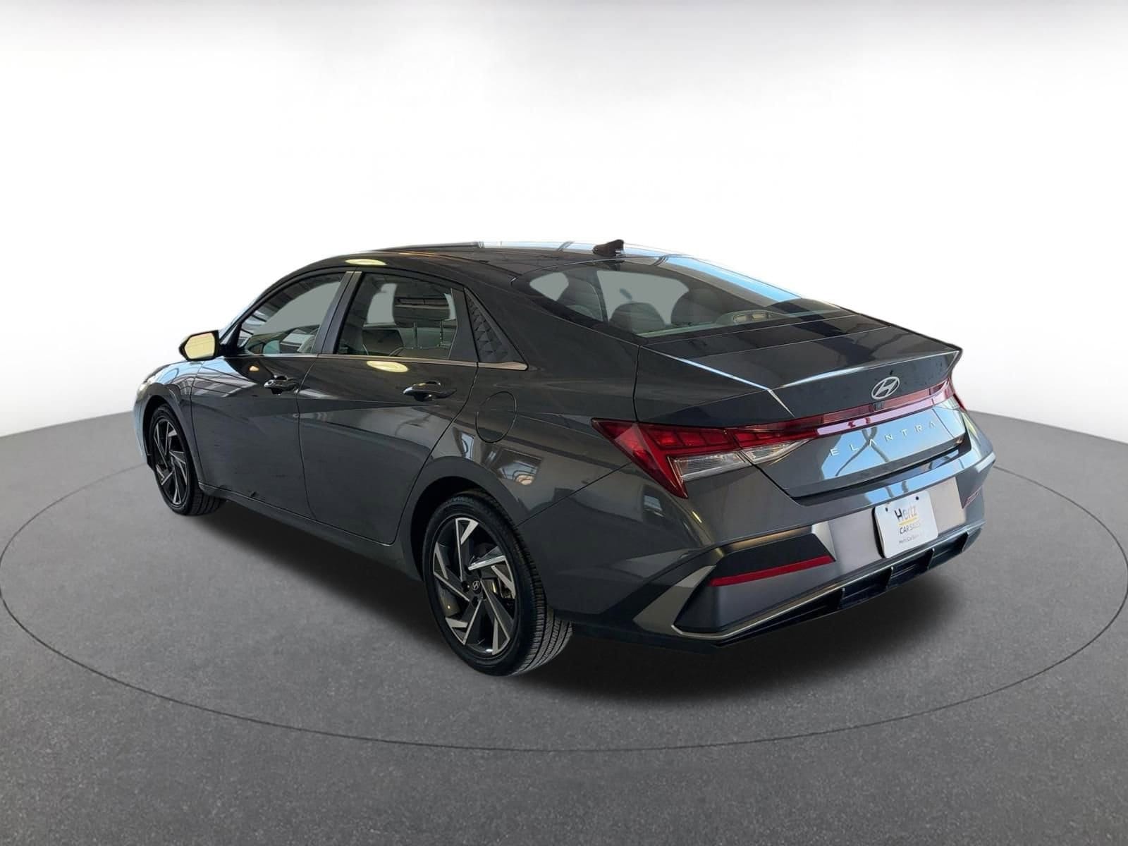 Thumbnail: 2025 Hyundai Elantra - 12