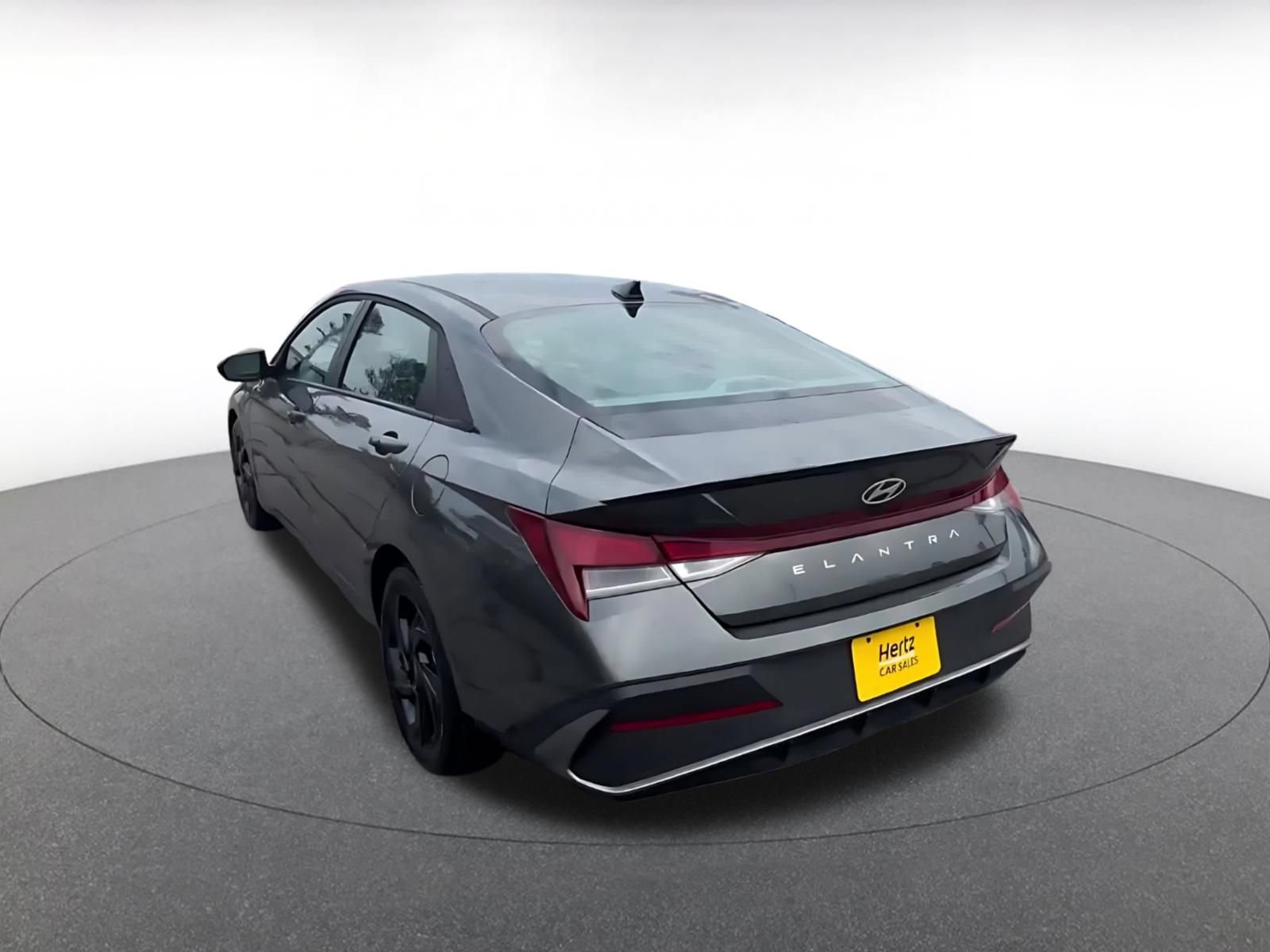 Thumbnail: 2026 Hyundai Elantra - 10