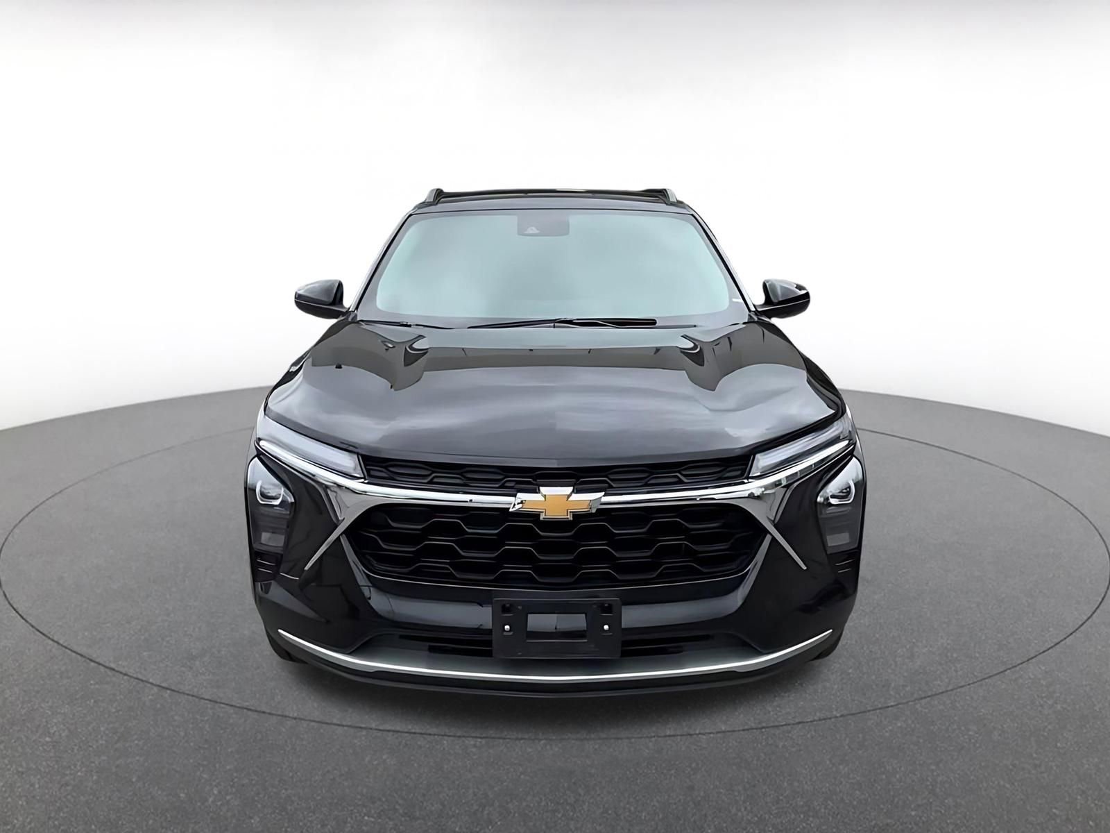 Thumbnail: 2025 Chevrolet Trax - 6