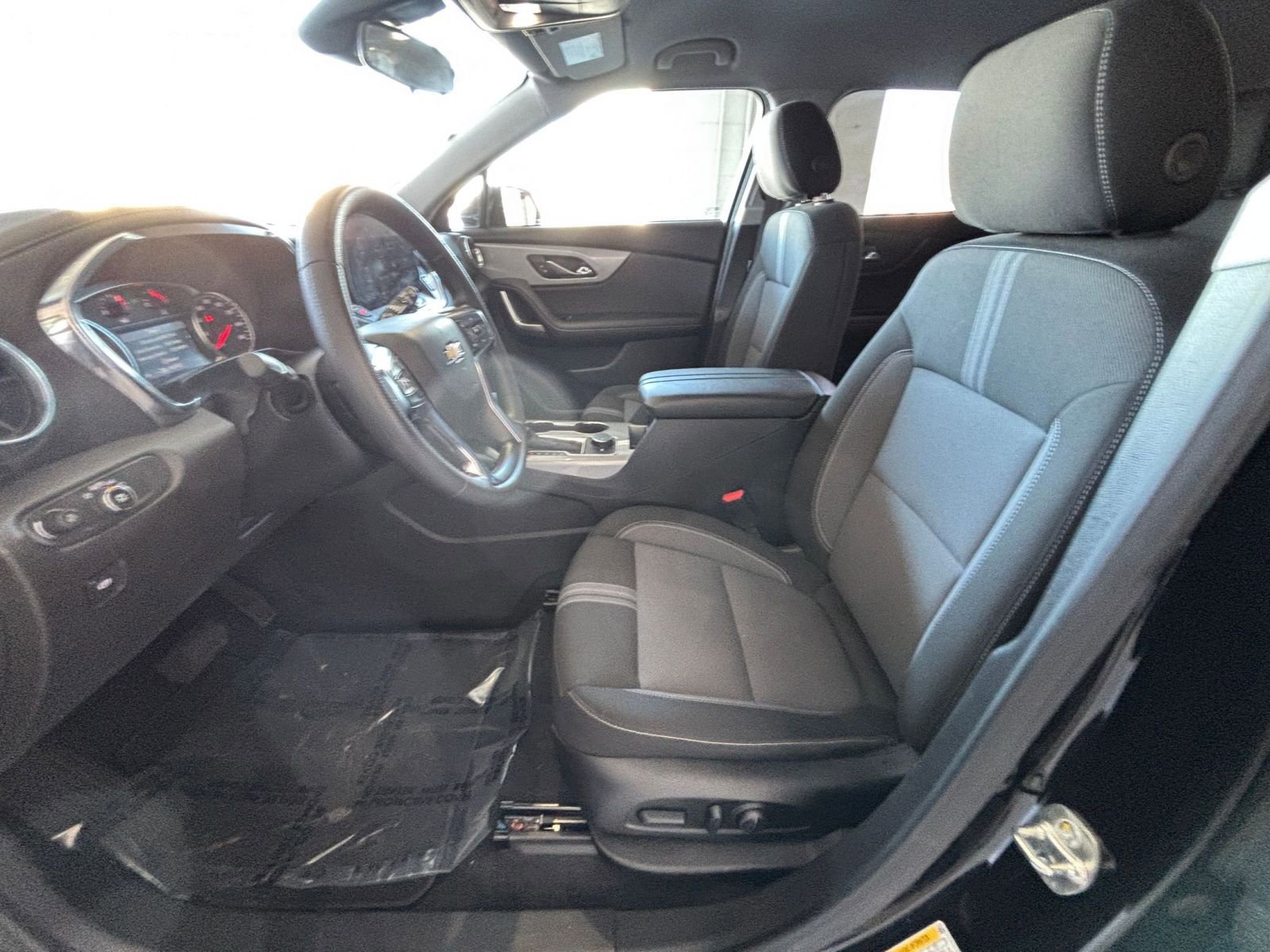 Thumbnail: 2025 Chevrolet Blazer - 29